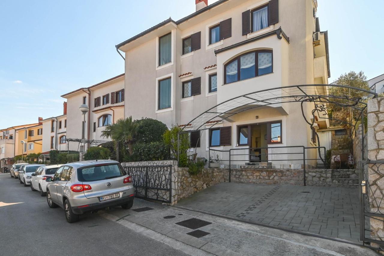 Suncica Appartement *